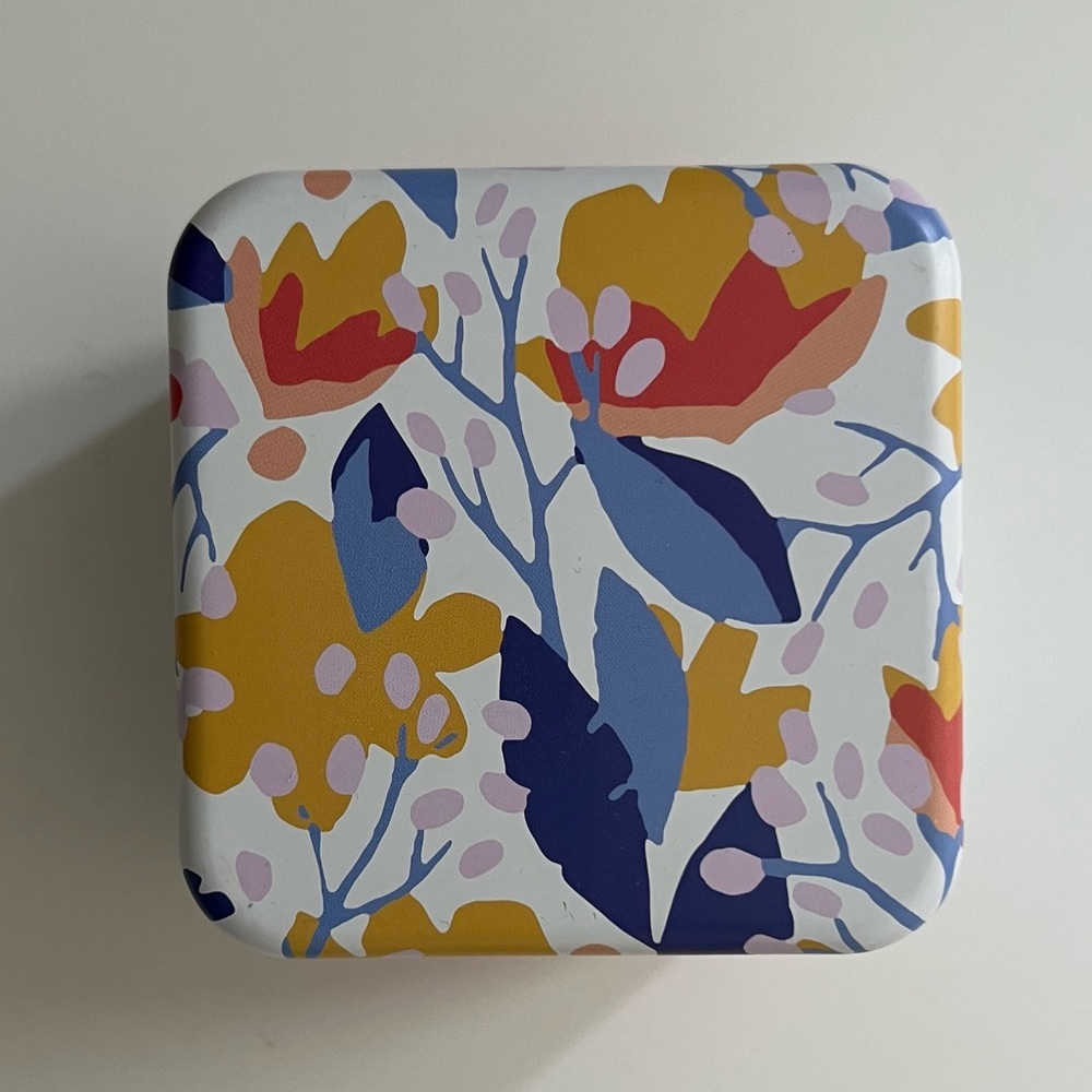 Fossil Multicolor Tin Box - Picture 2 of 6